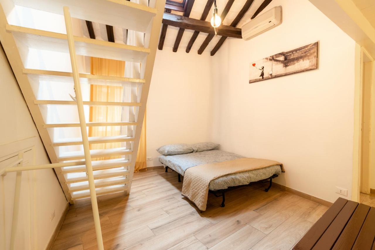 Trastevere Four Seasons Trilussa 2 Рим Экстерьер фото